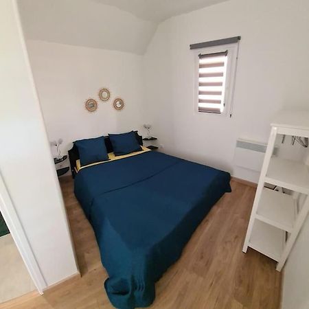 Petite Maison Cosy Dans Un Jardin. Ermont Exteriér fotografie